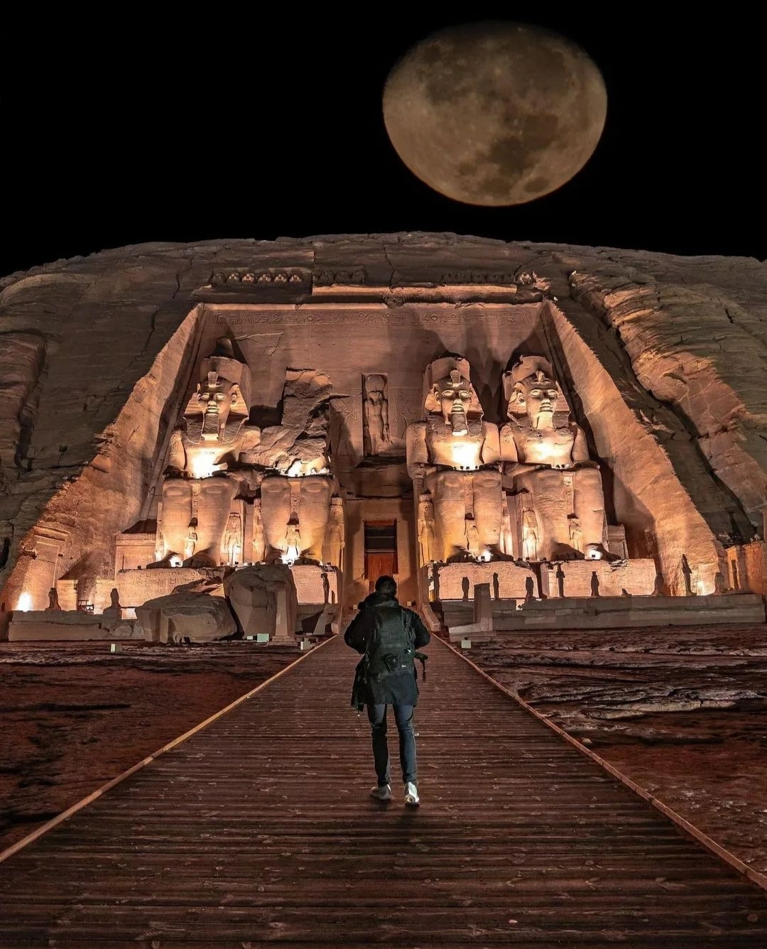 Private Full-Day Tour to Abu Simbel Temples from Aswan